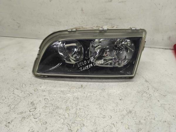 PHARE AVANT GAUCHE VOLVO - Vue 1